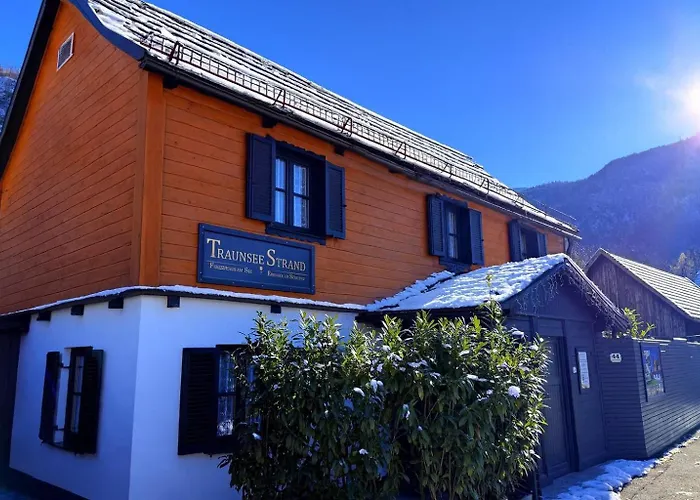 Holiday home Traunseestrand Ebensee